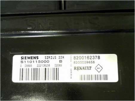 CALCULATEUR MOTEUR RENAULT CLIO 2002