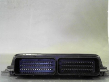 CALCULATEUR MOTEUR RENAULT CLIO 2002
