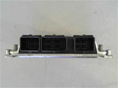 CALCULATEUR MOTEUR PEUGEOT 607 2001