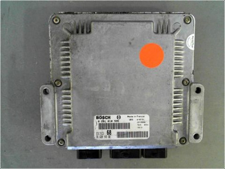 CALCULATEUR MOTEUR CITROEN XSARA PICASSO 2001