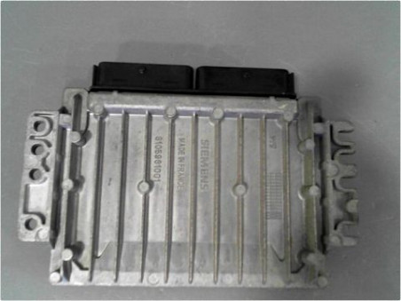 CALCULATEUR MOTEUR RENAULT TWINGO 2001