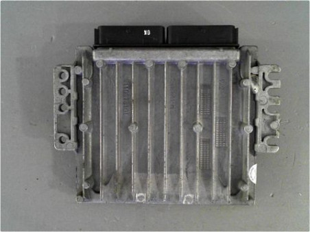 CALCULATEUR MOTEUR RENAULT CLIO 2010