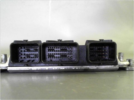 CALCULATEUR MOTEUR PEUGEOT 206 SW 2003