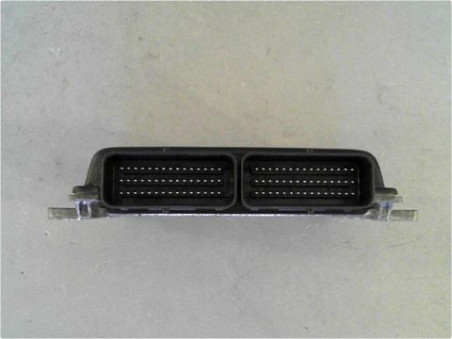 CALCULATEUR MOTEUR RENAULT CLIO 2001