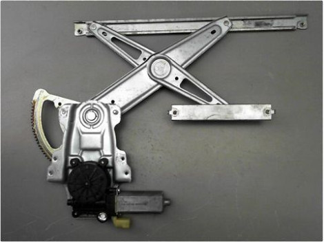 MECANISME LEVE-GLACE AVANT GAUCHE TOYOTA YARIS -2003