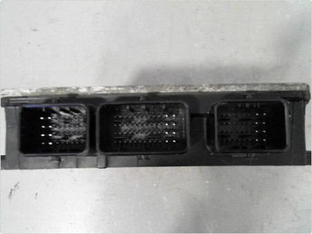CALCULATEUR MOTEUR RENAULT MODUS 2005