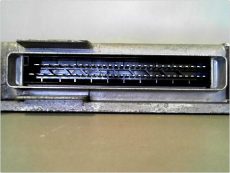 CALCULATEUR MOTEUR RENAULT TWINGO 1999