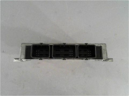 CALCULATEUR MOTEUR RENAULT LAGUNA 2002