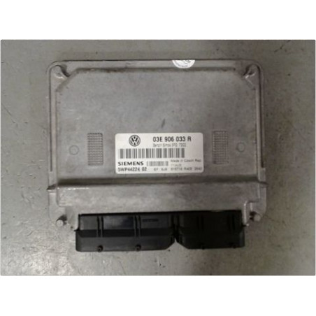 CALCULATEUR MOTEUR VOLKSWAGEN POLO 2005