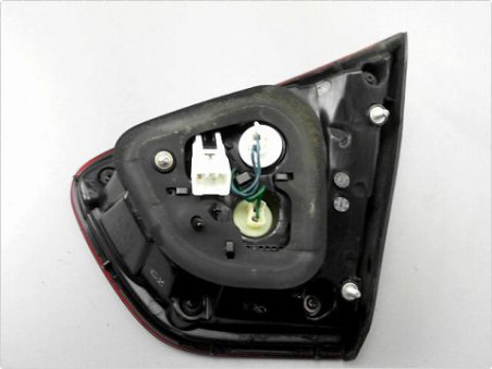 FEU ARRIERE INTERIEUR GAUCHE KIA RIO 2012