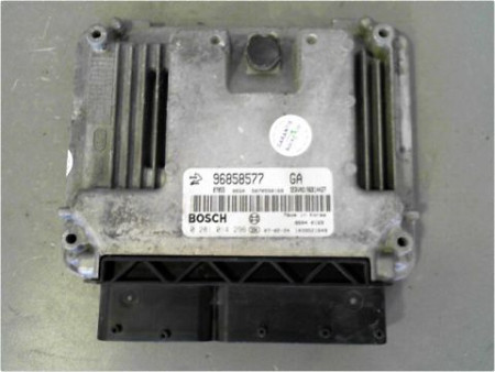 CALCULATEUR MOTEUR OPEL ANTARA 2007
