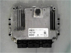CALCULATEUR MOTEUR FORD FOCUS 04-07