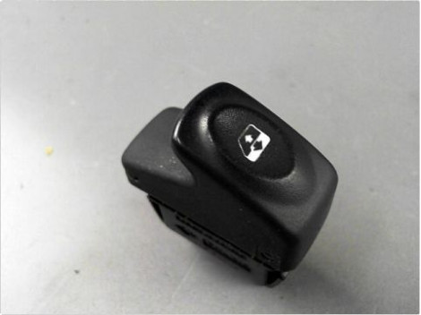 COMMANDE LEVE-GLACE PORTE AVD RENAULT MEGANE I BREAK PH2 99-03