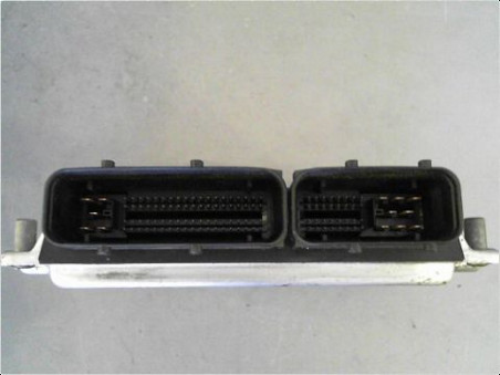 CALCULATEUR MOTEUR VOLKSWAGEN POLO 2002