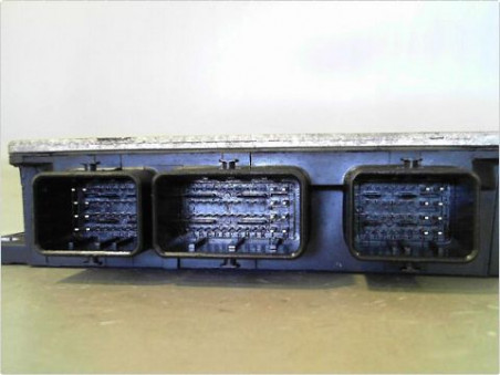 CALCULATEUR MOTEUR NISSAN MICRA 2009