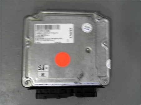 CALCULATEUR MOTEUR TOYOTA YARIS 2011