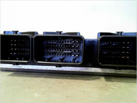 CALCULATEUR MOTEUR PEUGEOT 206 2003