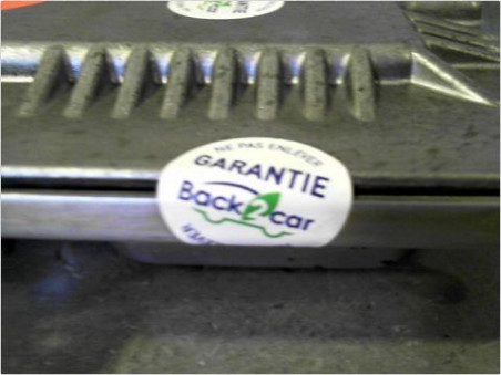 CALCULATEUR MOTEUR PEUGEOT 206 2003