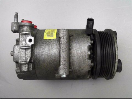 COMPRESSEUR AIR CONDITIONNE FORD FIESTA 2012