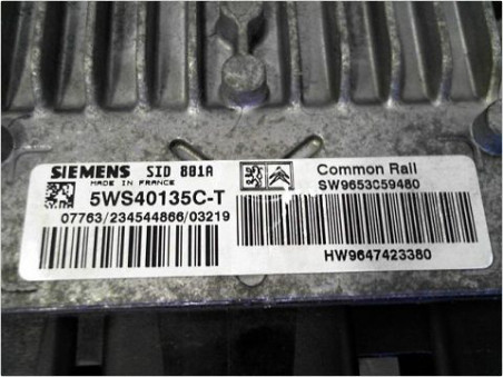 CALCULATEUR MOTEUR CITROEN XSARA 2003