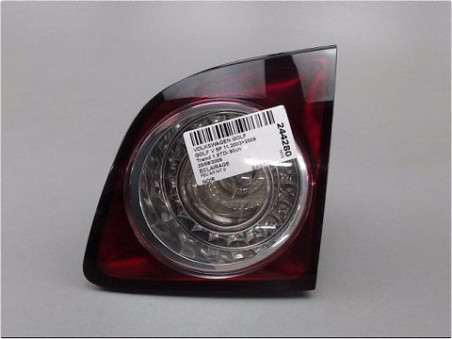 FEU ARRIERE INTERIEUR DROIT VOLKSWAGEN GOLF 2005