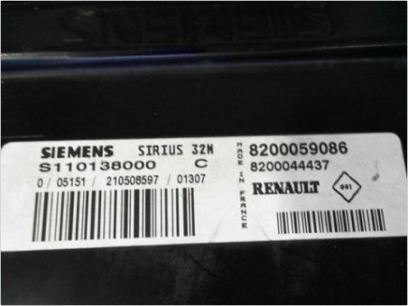 CALCULATEUR MOTEUR RENAULT MEGANE 2001