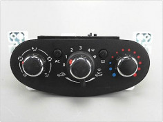 COMMANDE DE CHAUFFAGE DACIA SANDERO II 12-17