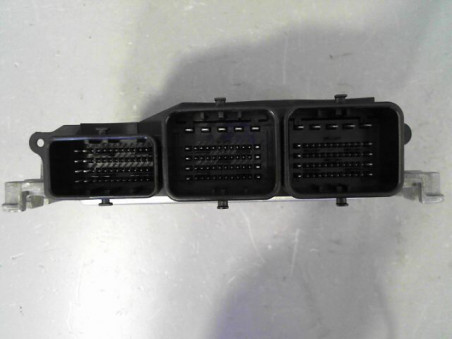 CALCULATEUR MOTEUR FORD FIESTA 2011
