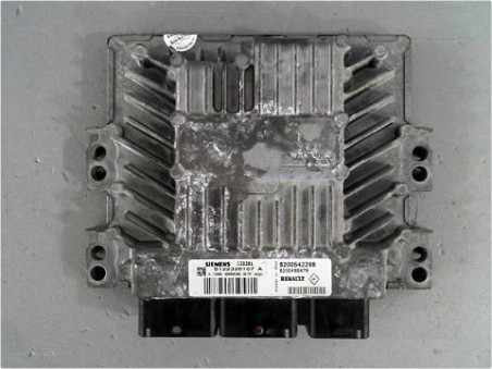 CALCULATEUR MOTEUR RENAULT MEGANE 2005