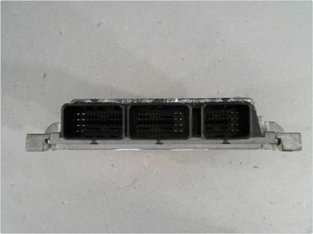 CALCULATEUR MOTEUR RENAULT MEGANE 2005