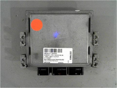 CALCULATEUR MOTEUR RENAULT SCENIC 2007