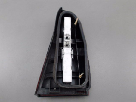 FEU ARRIERE GAUCHE  CITROEN XM 1989