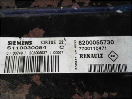 CALCULATEUR MOTEUR RENAULT SCENIC 2000