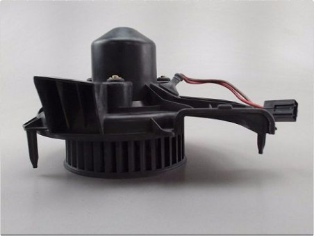 MOTEUR VENTILATEUR CHAUFFAGE OPEL COMBO 2004