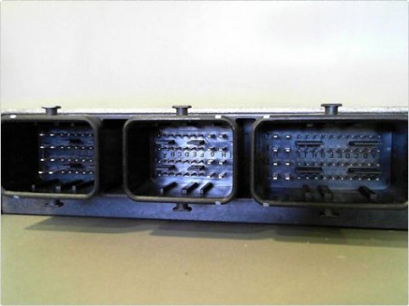 CALCULATEUR MOTEUR PEUGEOT 207 2010