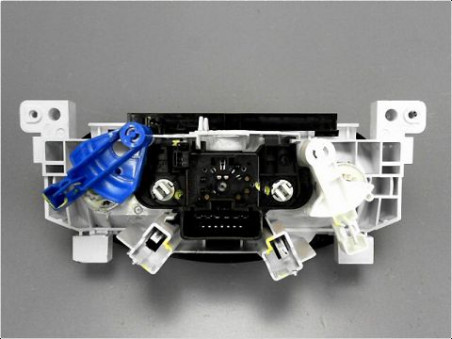 COMMANDE DE CHAUFFAGE DACIA DUSTER PH2 13-18