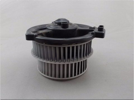 MOTEUR VENTILATEUR CHAUFFAGE TOYOTA AVENSIS VERSO 04-06