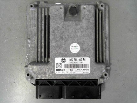 CALCULATEUR MOTEUR VOLKSWAGEN GOLF V 2003-2009