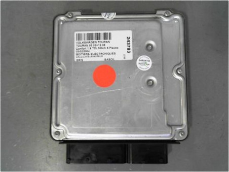 CALCULATEUR MOTEUR VOLKSWAGEN TOURAN 03-06