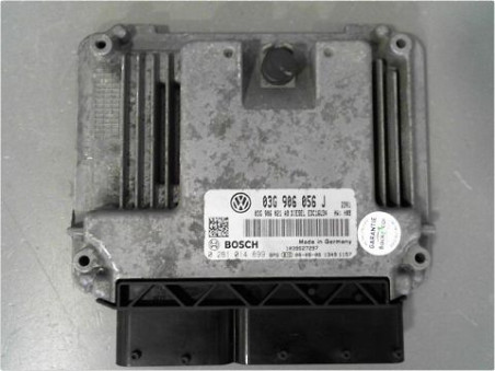 CALCULATEUR MOTEUR VOLKSWAGEN GOLF V 2003-2009