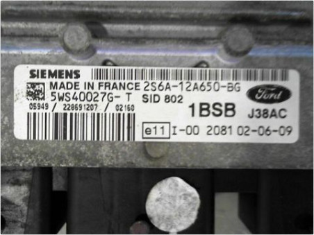 CALCULATEUR MOTEUR FORD FIESTA 02 -05