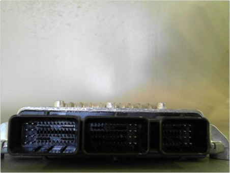 CALCULATEUR MOTEUR PEUGEOT 407 SW