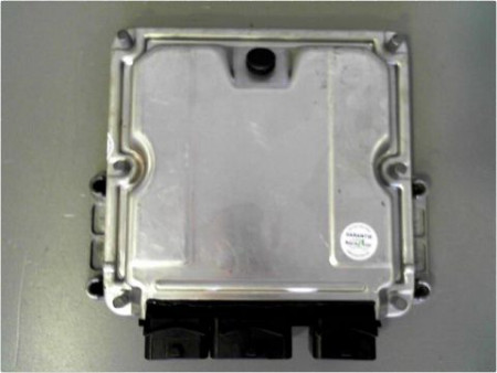 CALCULATEUR MOTEUR PEUGEOT 607 99-2004