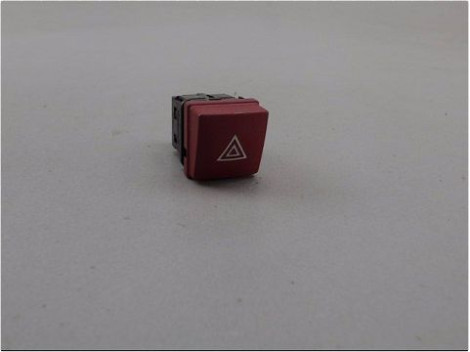 BOUTON DE WARNING PEUGEOT 206+ 09-13