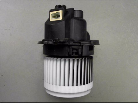 MOTEUR VENTILATEUR CHAUFFAGE DACIA LODGY 12-16