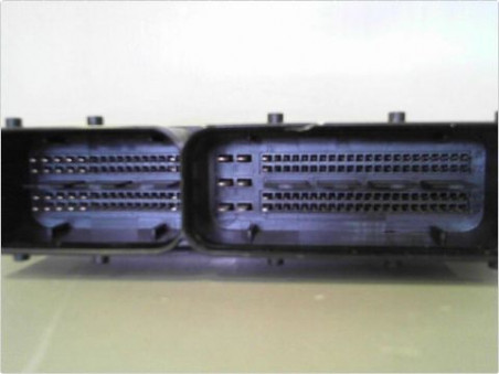 CALCULATEUR MOTEUR VOLKSWAGEN JETTA 05-10