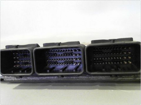 CALCULATEUR MOTEUR RENAULT ESPACE 96-2002