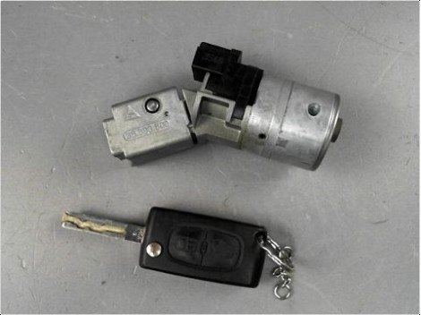 ANTIVOL DE DIRECTION PEUGEOT 207 5P
