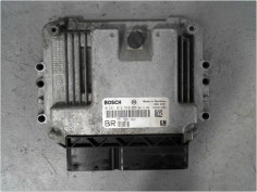 CALCULATEUR MOTEUR OPEL ZAFIRA 05-07