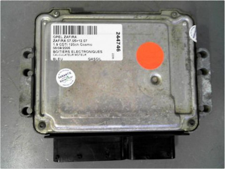 CALCULATEUR MOTEUR OPEL ZAFIRA 05-07